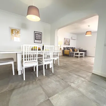 Ocean Volcan Вилла Коста Бланка